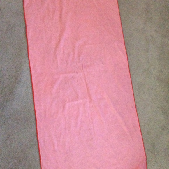 House of Clouds Sand Free Microfiber Beach Towel Colorful Print - Picture 2 of 6